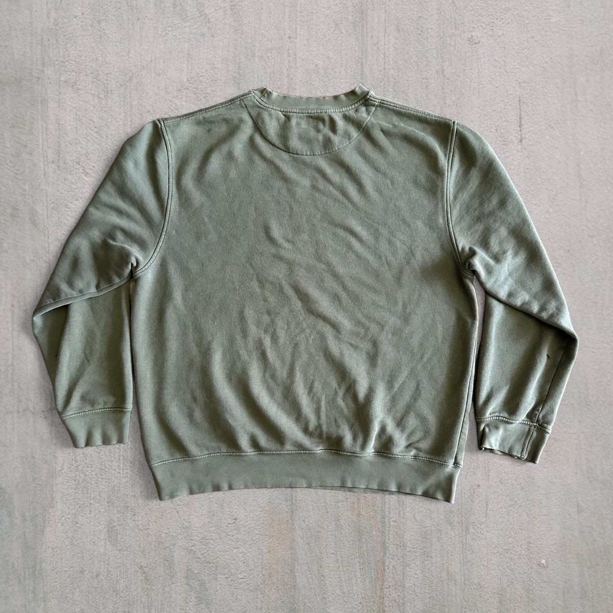 Vintage Nike Crewneck (Olive Green) - L
