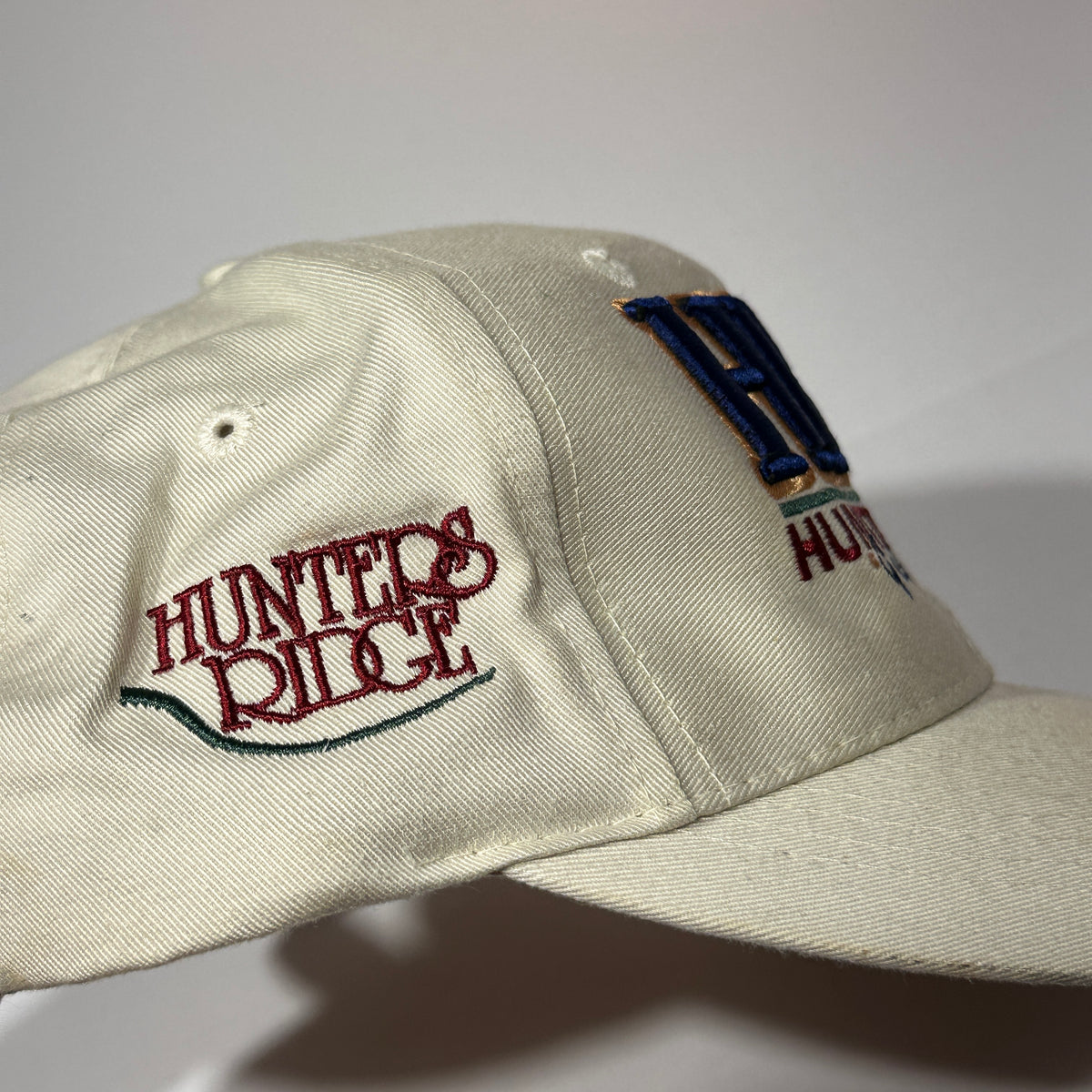 Vintage Hunters Ridge Golf Course Adjustable Hat